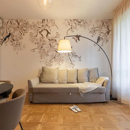 Beplace Apartments In Fiera-2